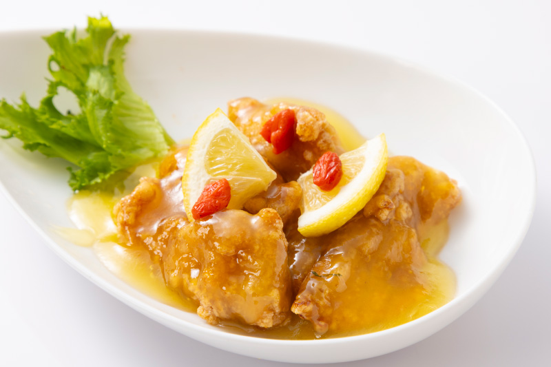 鶏肉の唐揚げレモンソース